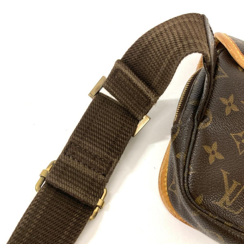 LOUIS VUITTON Brown Monogram Canvas Hobo Bag - Picture 5 of 10
